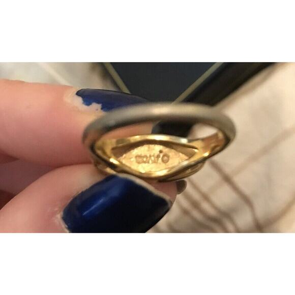 Avon Mother of Pearl Ring Gold Color Setting w/ Long Oval vintage estate SZ 7 - Picture 4 of 5